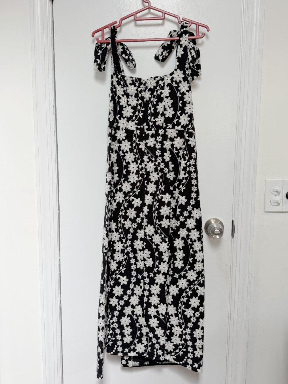 Like New Sezane Dorotha Floral Dress Size 36 - Picture 4 of 6